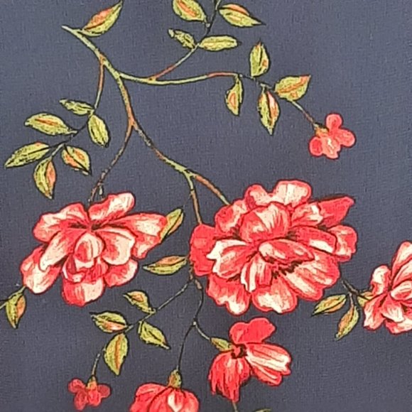 EUC!!! Gorgeous Monteau Navy & Rose Halter Tank - Picture 4 of 8